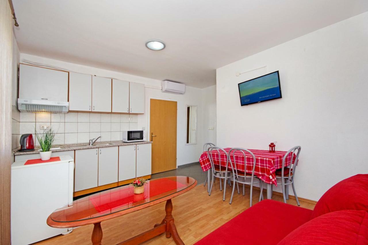 Apartments Solis Makarska Eksteriør billede